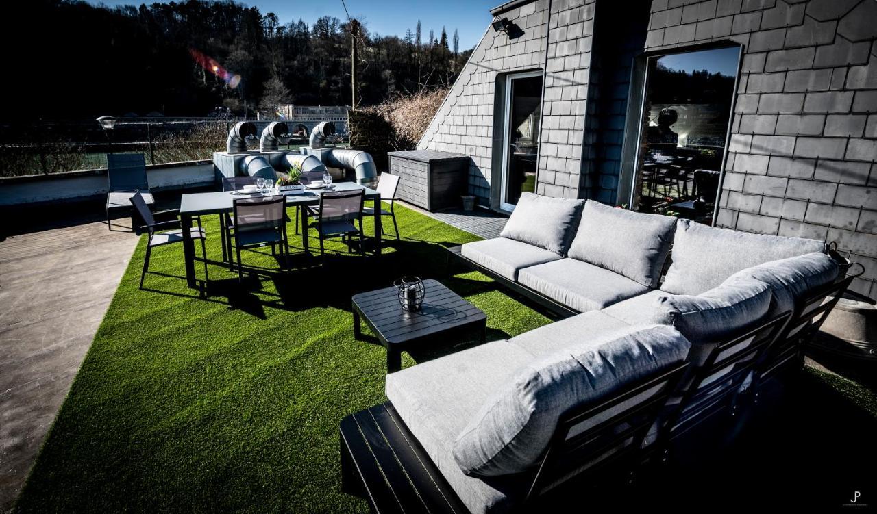 Les 3 chapeaux Les canotiers 4 pers avec sa belle terrasse et Le melon 2 personnes sans terrasse Dinant Extérieur photo
