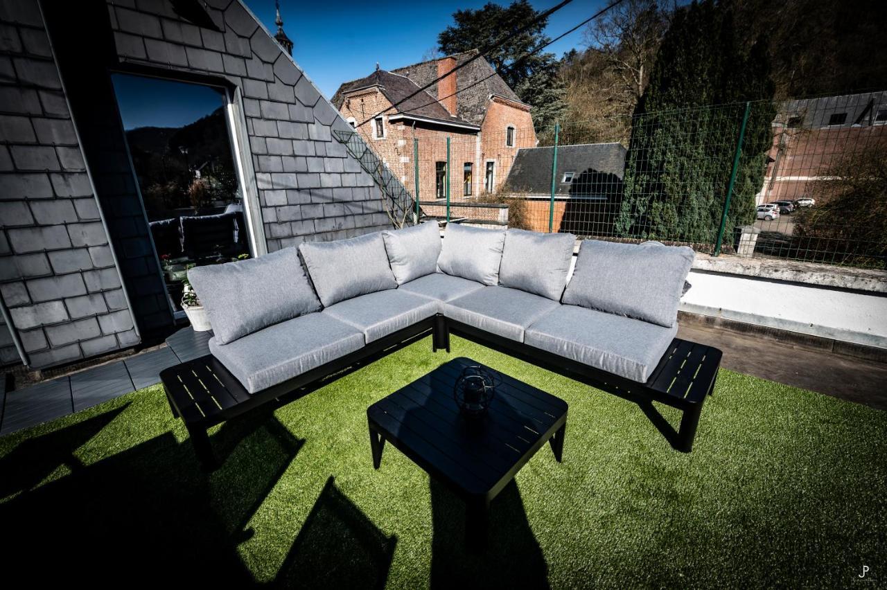 Les 3 chapeaux Les canotiers 4 pers avec sa belle terrasse et Le melon 2 personnes sans terrasse Dinant Extérieur photo